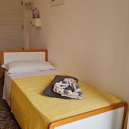 Hotel Marconi Miramare ريميني المظهر الخارجي الصورة