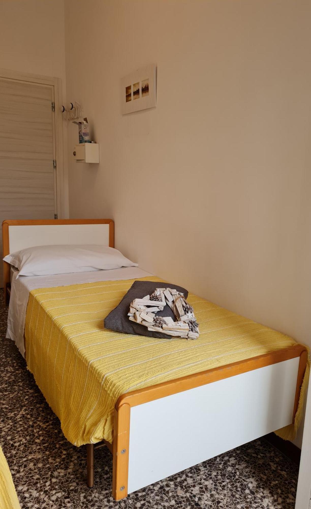 Hotel Marconi Miramare ريميني المظهر الخارجي الصورة